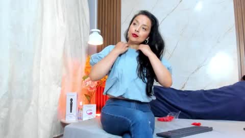 Snapshot of stangela_rivera chatting on February 2026 12:01:02 PM Angel Rivera online show from February 2026 12:01:02 PM