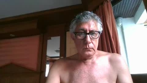 Snapshot of star0806666a chatting on February 2025 02:40:01 AM star0806666a online show from February 2025 02:40:01 AM