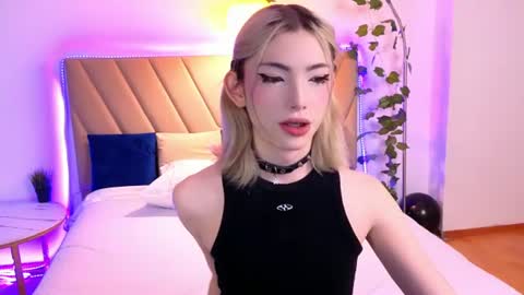 Snapshot of star_madison chatting on July 2026 01:03:01 PM Madison online show from July 2026 01:03:01 PM