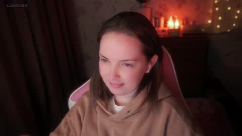 Alice online show from December 2025 10:04:02 PM