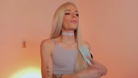 star_storm online show from January 2025 08:02:01 AM