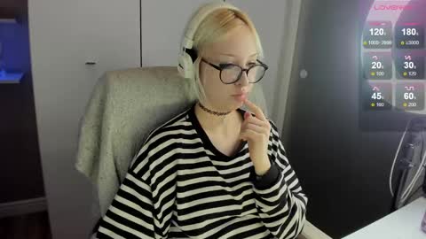 Kate online show from April 2026 08:21:01 PM