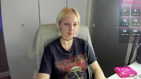 Snapshot of starelli chatting on April 2026 08:58:02 PM Kate online show from April 2026 08:58:02 PM