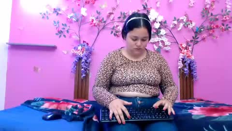 Snapshot of starfishanal21 chatting on May 2026 07:20:02 PM alejandra online show from May 2026 07:20:02 PM