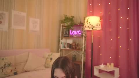 Snapshot of starfromsky chatting on February 2026 12:05:02 PM Chloe online show from February 2026 12:05:02 PM