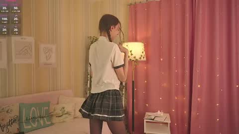 Chloe online show from April 2026 12:42:01 PM