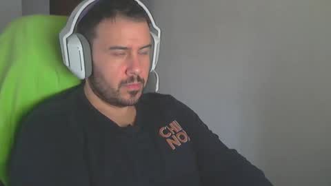 Snapshot of stark_86 chatting on December 2024 04:31:01 PM stark_86 online show from December 2024 04:31:01 PM