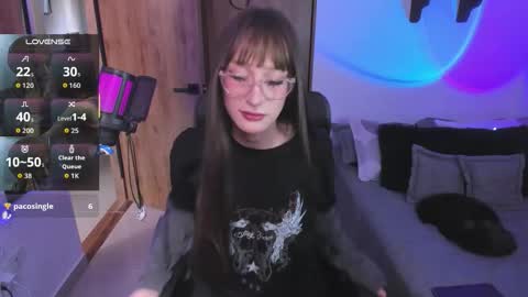 Star Aura online show from February 2026 06:35:01 PM