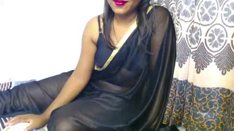 Snapshot of starrywhispers chatting on June 2026 04:15:02 AM StarryWhispers online show from June 2026 04:15:02 AM