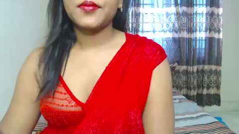 Snapshot of starrywhispers chatting on June 2026 10:26:01 AM StarryWhispers online show from June 2026 10:26:01 AM