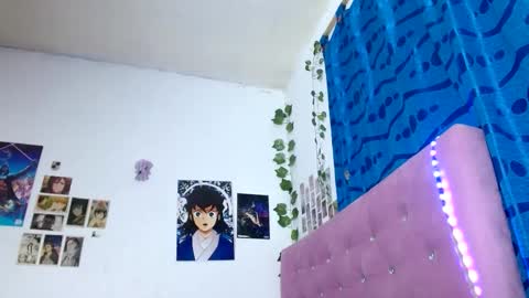 Snapshot of stars4spider_ chatting on February 2026 07:17:01 AM online show from February 2026 07:17:01 AM