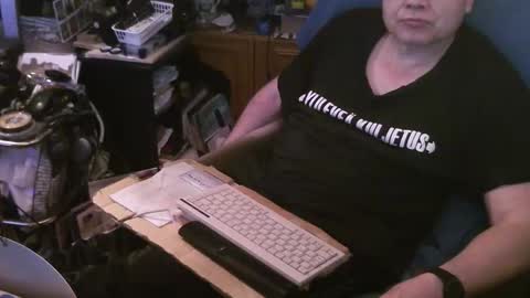 Snapshot of starterxyman chatting on November 2025 11:10:02 AM starterxyman online show from November 2025 11:10:02 AM