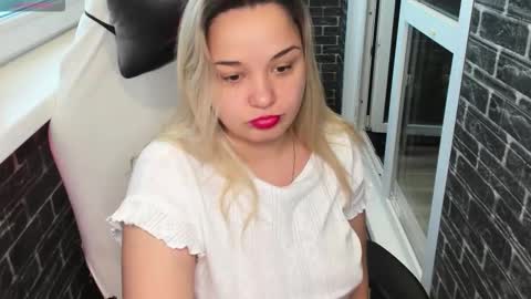 stasyasunshine online show from November 2025 03:28:01 AM