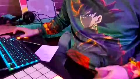 Snapshot of stechistech chatting on December 2024 11:24:01 PM stechistech online show from December 2024 11:24:01 PM