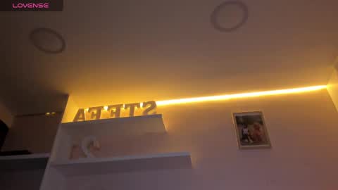 Stefa Gomez  online show from February 2025 05:57:02 PM