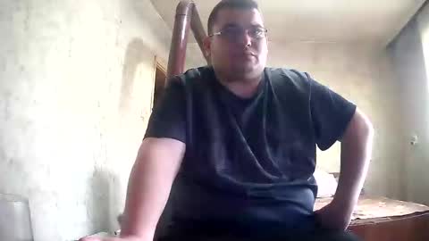 Snapshot of stefan90pt chatting on May 2026 08:21:01 AM Stefan online show from May 2026 08:21:01 AM