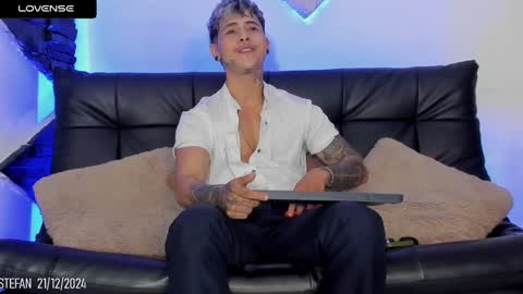 Snapshot of stefan_wonder_ chatting on December 2024 04:46:02 PM Wonder online show from December 2024 04:46:02 PM
