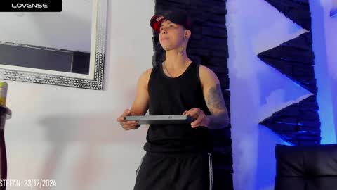 Snapshot of stefan_wonder_ chatting on December 2024 02:50:01 PM Wonder online show from December 2024 02:50:01 PM