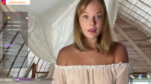 Snapshot of stefanie_collins chatting on May 2026 04:17:01 AM Stefanie online show from May 2026 04:17:01 AM