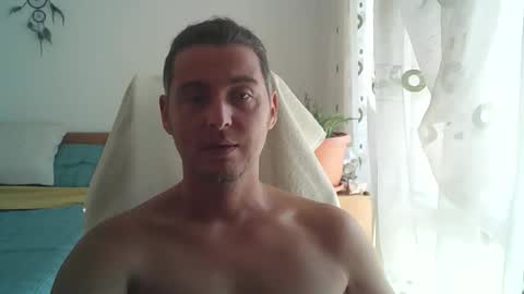 Snapshot of stefanikis chatting on September 2025 08:27:01 AM Stefanos online show from September 2025 08:27:01 AM