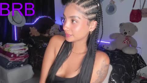 Snapshot of stefanny_pllus chatting on March 2025 12:05:02 AM Im MiaIts my first day here online show from March 2025 12:05:02 AM