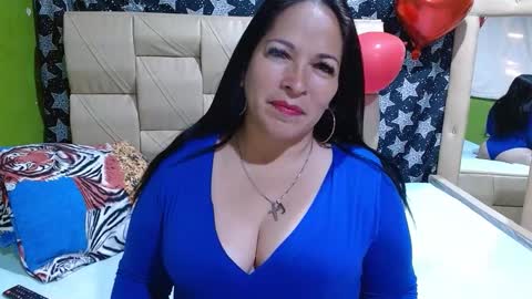 Stefanny online show from February 2026 05:53:02 PM