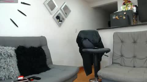 Stefy Milf online show from October 2025 01:45:02 PM