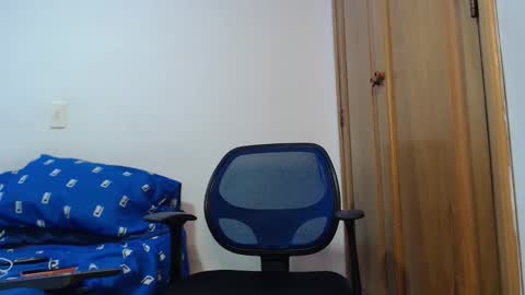 stefanodangelo01 online show from October 2025 11:27:02 PM
