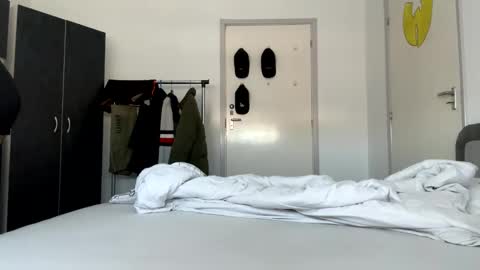 stefanomorelli online show from February 2026 08:46:02 AM