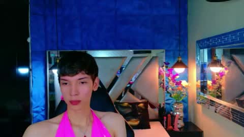 Snapshot of stefany_piink chatting on May 2026 12:45:02 PM stefany piink online show from May 2026 12:45:02 PM