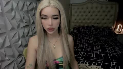 Snapshot of stefanylangkat chatting on July 2026 04:07:02 AM Jane online show from July 2026 04:07:02 AM