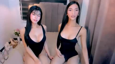 Snapshot of steffani_deluxe chatting on March 2026 02:28:02 AM STEF online show from March 2026 02:28:02 AM