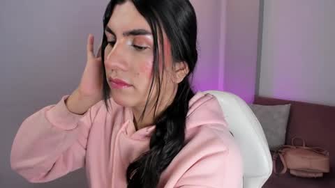 Stefany Bratz online show from April 2026 03:31:02 AM