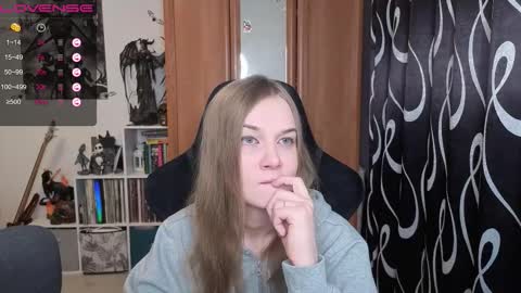 Snapshot of stella_and_carol chatting on February 2026 03:44:01 PM Diana online show from February 2026 03:44:01 PM