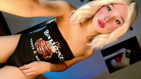 Snapshot of stella_bigload69 chatting on June 2026 12:11:01 AM stella_bigload69 online show from June 2026 12:11:01 AM