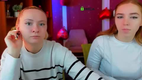 Snapshot of stella_flower chatting on February 2026 12:21:01 PM stella_flower online show from February 2026 12:21:01 PM