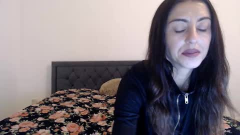 Stella John online show from September 2025 05:55:02 AM