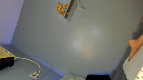 Snapshot of stella_siner chatting on May 2026 05:01:02 AM Stella Siner online show from May 2026 05:01:02 AM