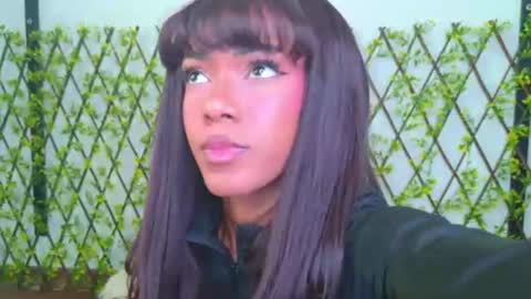 Snapshot of stellaciel_ chatting on July 2026 04:57:02 PM S T E L L A online show from July 2026 04:57:02 PM