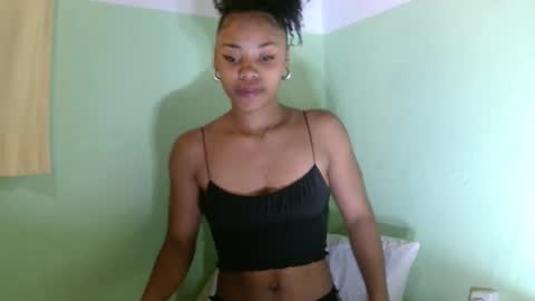 stellah2555 online show from April 2026 12:24:01 PM