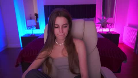 stellahoneywell online show from March 2026 01:55:01 PM