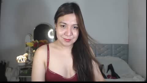 Stella online show from October 2025 04:30:02 PM