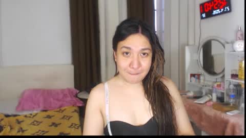 Snapshot of stellahugets chatting on April 2026 04:54:02 AM Stella online show from April 2026 04:54:02 AM