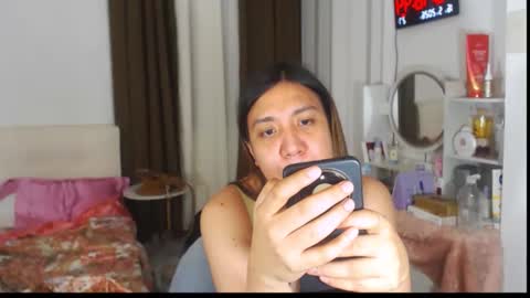 Snapshot of stellahugets chatting on May 2026 10:36:01 AM Stella online show from May 2026 10:36:01 AM