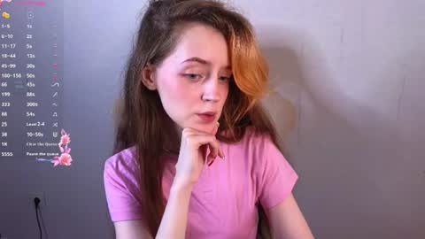 Snapshot of stellamontis chatting on July 2026 05:00:02 AM Stella online show from July 2026 05:00:02 AM