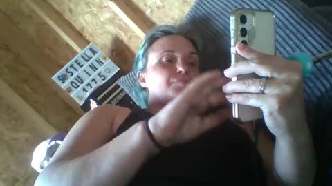 Snapshot of stellaquinn1775 chatting on December 2025 06:36:02 PM Stella online show from December 2025 06:36:02 PM