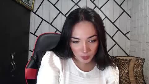 Snapshot of stellaven chatting on May 2026 01:44:01 AM Stellaven online show from May 2026 01:44:01 AM