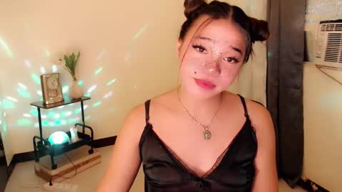 Snapshot of stellaxtemptationx chatting on October 2025 05:14:01 PM Stella sweet online show from October 2025 05:14:01 PM