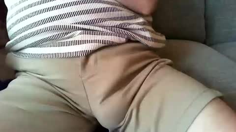 Snapshot of stemee chatting on May 2026 05:31:02 PM marriedsecretcrotchwatcher online show from May 2026 05:31:02 PM