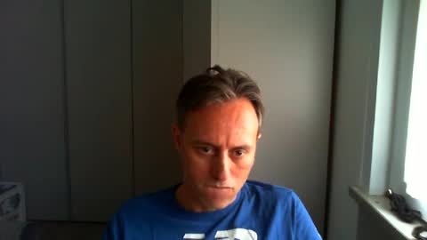 Snapshot of sten015 chatting on June 2026 02:32:01 PM sten015 online show from June 2026 02:32:01 PM